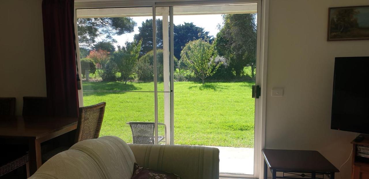 Dixiglen Farm Bed & Breakfast Dixons Creek ภายนอก รูปภาพ